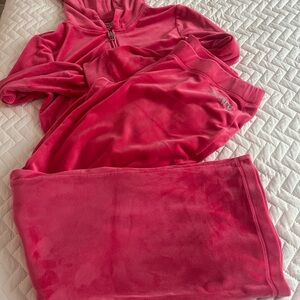 Juicy Couture Hot Pink Velour Hoodie NWOT Sz M